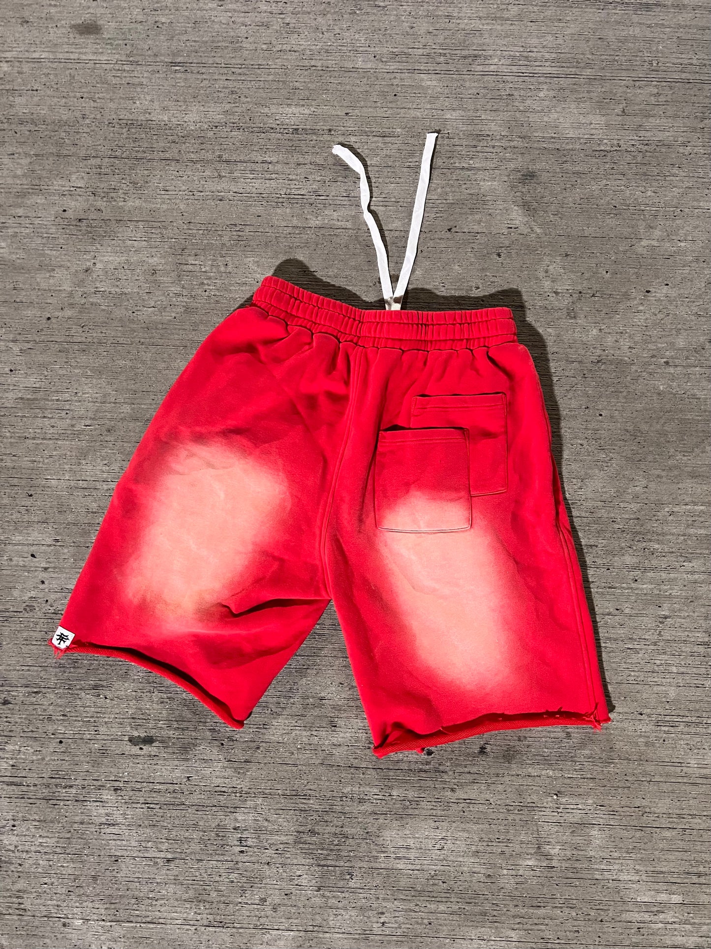 Verhmelloħ Shorts (Red)